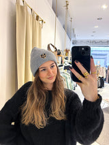 Beanie mit Herz Grau