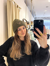 Beanie mit Herz Olive