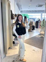 Kurze Teddy Weste mit Knopfleiste und Smiley Schwarz