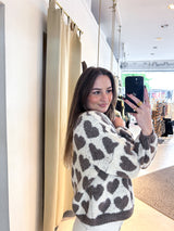 Oversized Strickpullover mit großen Herzen Braun