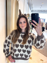 Oversized Strickpullover mit großen Herzen Braun