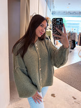 Kurze Oversized Strickjacke Olive