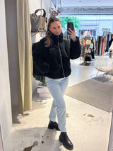 Georgia Teddy Puffer Jacket Schwarz