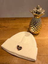 Beanie mit Herz Creme