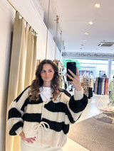 Kurze Oversized Strickjacke Gestreift Schwarz