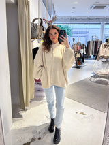 Oversized Strickjacke Beige