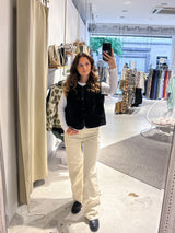 Kurze Teddy Weste mit Knopfleiste Schwarz