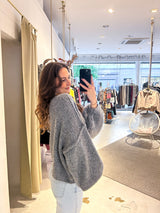 Kurze Oversized Strickjacke Dunkelgrau