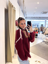 Strickpullover mit farbiger Naht Weinrot