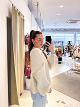 Kurze Oversized Strickjacke Beige