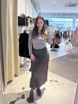 Silky Rock mit Leomuster Braun