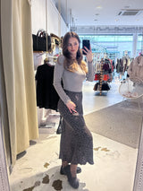 Silky Rock mit Leomuster Braun