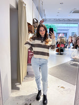 Gestreifter Strickpullover mit Kragen Braun