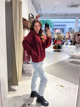 Grober Strickpullover Weinrot