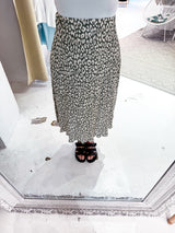 Silky Rock mit Leomuster Olive