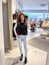 Teddy Weste mit Knopfleiste Leo Braun