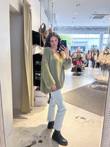 Strickpullover mit V-Ausschnitt Olive