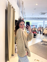 Strickpullover mit V-Ausschnitt Taupe