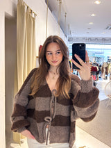 Kurze Oversized Strickjacke mit Schleifen Gestreift Hellbraun/Braun