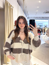 Kurze Oversized Strickjacke mit Schleifen Gestreift Braun