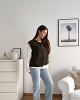 Kurze Teddy Weste mit Knopfleiste Olive