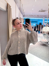 Kurze Oversized Strickjacke Taupe