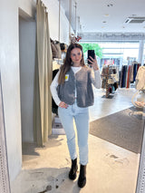 Kurze Teddy Weste mit Knopfleiste und Smiley Grau