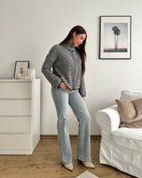 Strickjacke mit Zipper fein gestreift Schwarz