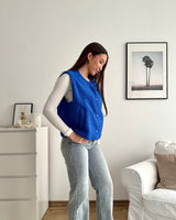 Kurze Teddy Weste mit Knopfleiste Royalblau