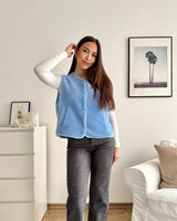 Kurze Teddy Weste mit Knopfleiste Pastell Hellblau
