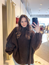 Oversized Strickpullover mit Stehkragen Braun