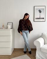 Ballon Strickpullover mit kleinen Herzen Braun