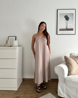 Viskosekleid Taupe