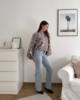 Ballon Strickpullover mit Leomuster Hellbraun/Beige