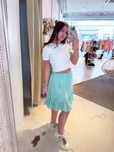 Kurzer Rock mit Rüschen Mint