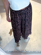 Plissee Hose mit Leomuster Camel