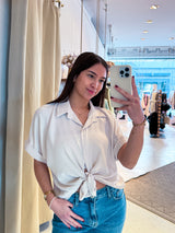 Cropped Bluse mit Knoten Beige