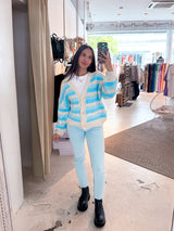 Lockere Strickjacke Gestreift Hellblau