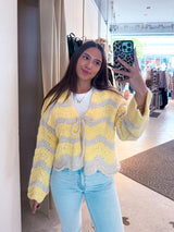 Kurze Oversized Strickjacke mit Wellenmuster Beige/Gelb