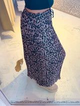 Plissee Hose mit Leomuster Beige