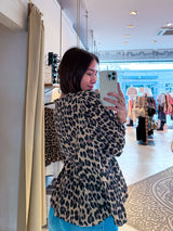 Waffle Bluse mit Schleifen und Leomuster Camel