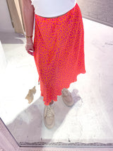 Silky Rock mit Leomuster Orange Pink