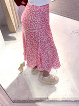 Silky Rock mit Leomuster Pink