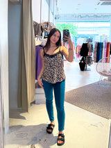 Top mit Spitze Leomuster