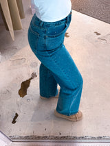 Straight Leg Jeans mit Steinchen Blau