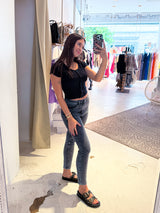 Cropped Button Up Rib Tee Schwarz