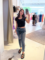 Cropped Button Up Rib Tee Schwarz