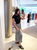 Silky Rock mit Leomuster Beige