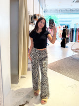 Elastische Stoffhose mit Leomuster Beige