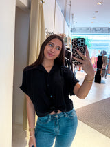 Cropped Bluse mit Knoten Schwarz